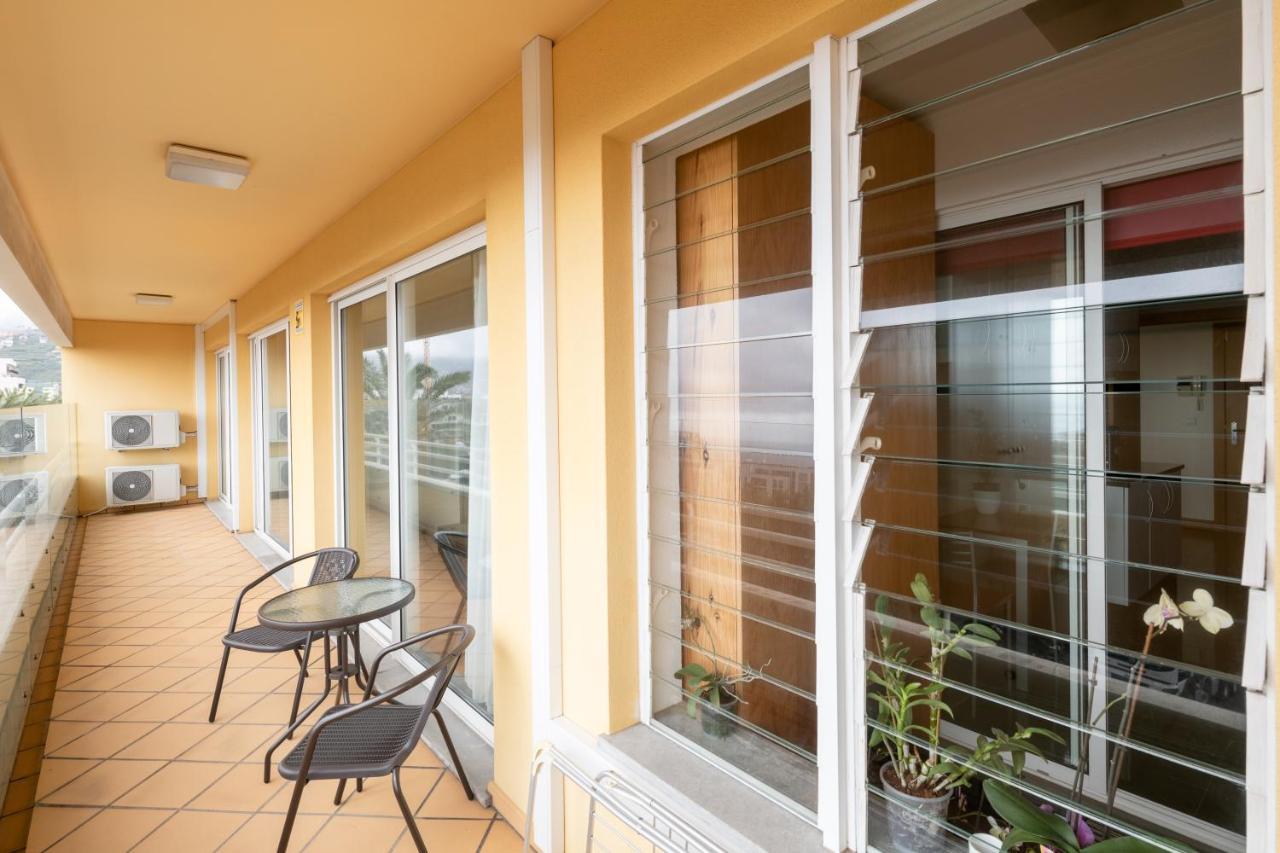 By The Sea II - Calmo Com Piscina E Vista Mar. Apartment Funchal  Exterior photo